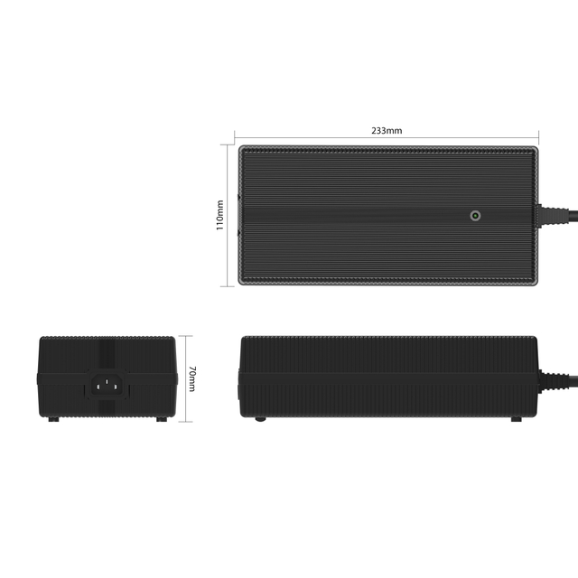 Adaptador de energia 48V 8A para carregamento de veículos elétricos